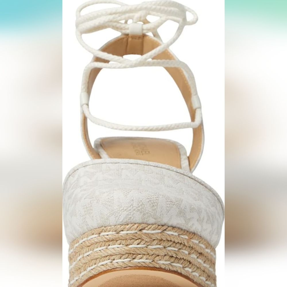 Michael Kors Margie Closed Toe Wedge Natural 11 M